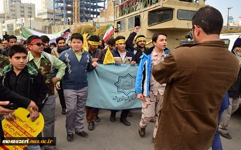 حضور چشمگیر دانشجویان دانشکده فنی شهید منتظری مشهد در راهپیمایی 13 آبان 3