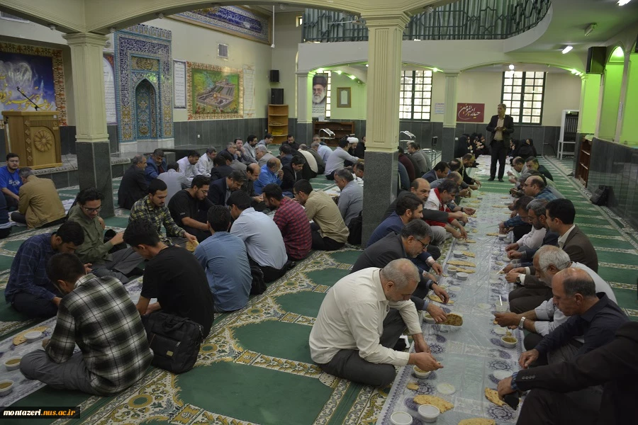 برگزاری مراسم زیارت عاشورا به مناسبت سالگرد ارتحال امام خمینی (ره) 3