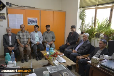 همزمان با روز تکریم بازنشستگان صورت گرفت:

حضور هیئت رئیسه دانشگاه ملی مهارت خراسان رضوی در کانون بازنشستگان این دانشگاه 3