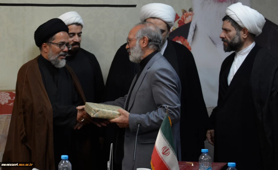 آیین تکریم و معارفه مسئول نهاد نمایندگی مقام معظم رهبری در دانشگاه ملی مهارت استان خراسان رضوی برگزار شد 8