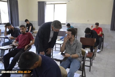 بازدید رئیس دانشگاه ملی مهارت از حوزه برگزاری امتحانات پایان ترم دانشکده شهید منتظری 11